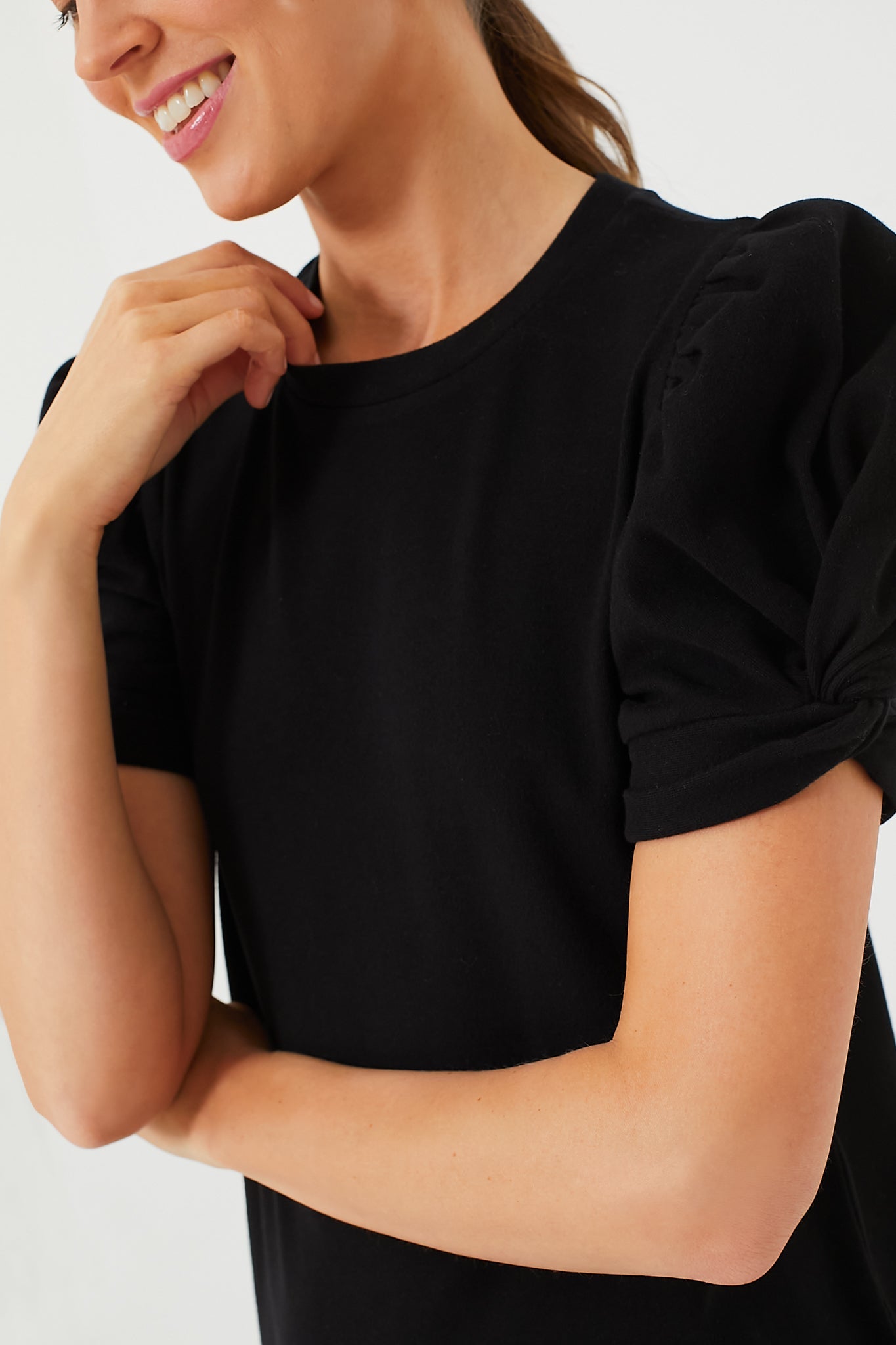 Black Short Sleeve Vesty Midi Dress