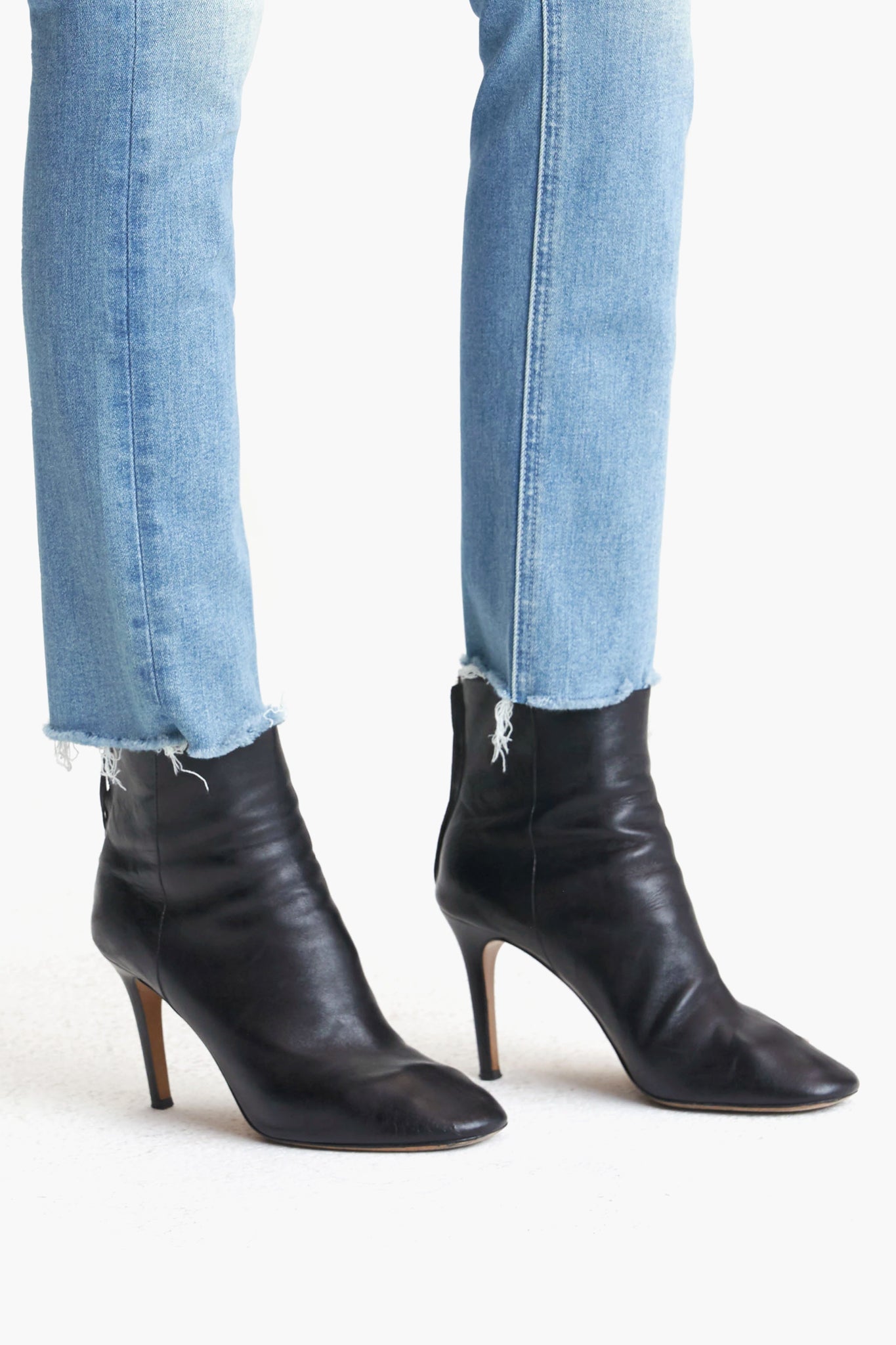 Jackpot The Mid Rise Dazzler Ankle Fray