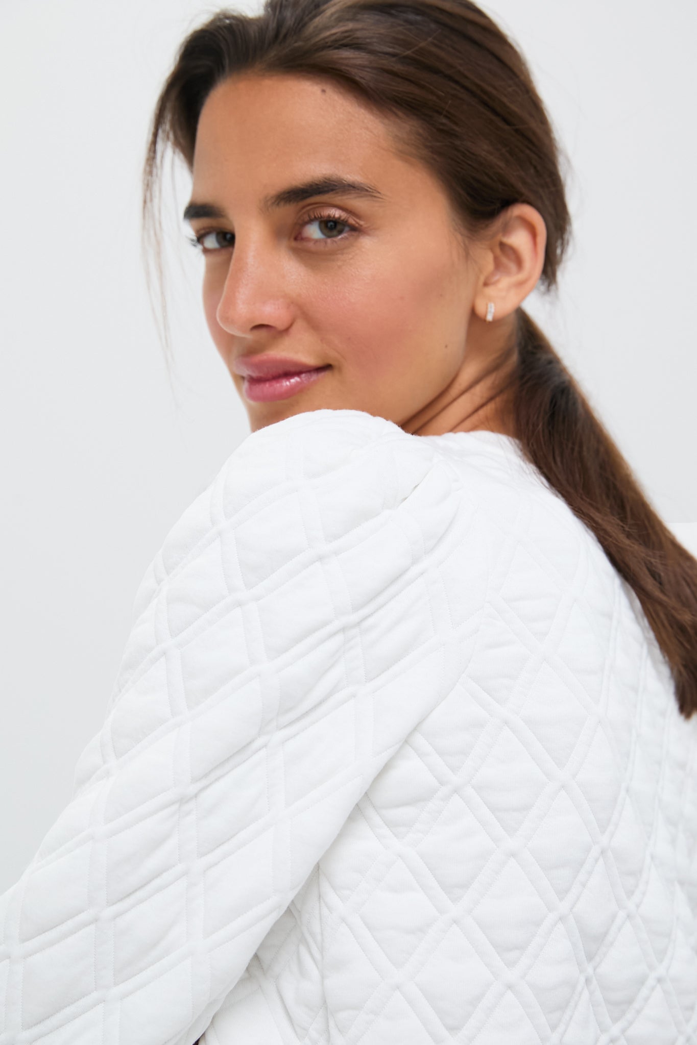 White Puff Sleeve Quilted Stretch Campbell Pullover