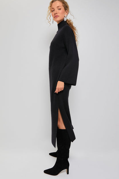 Noir Vivianne Maxi Dress